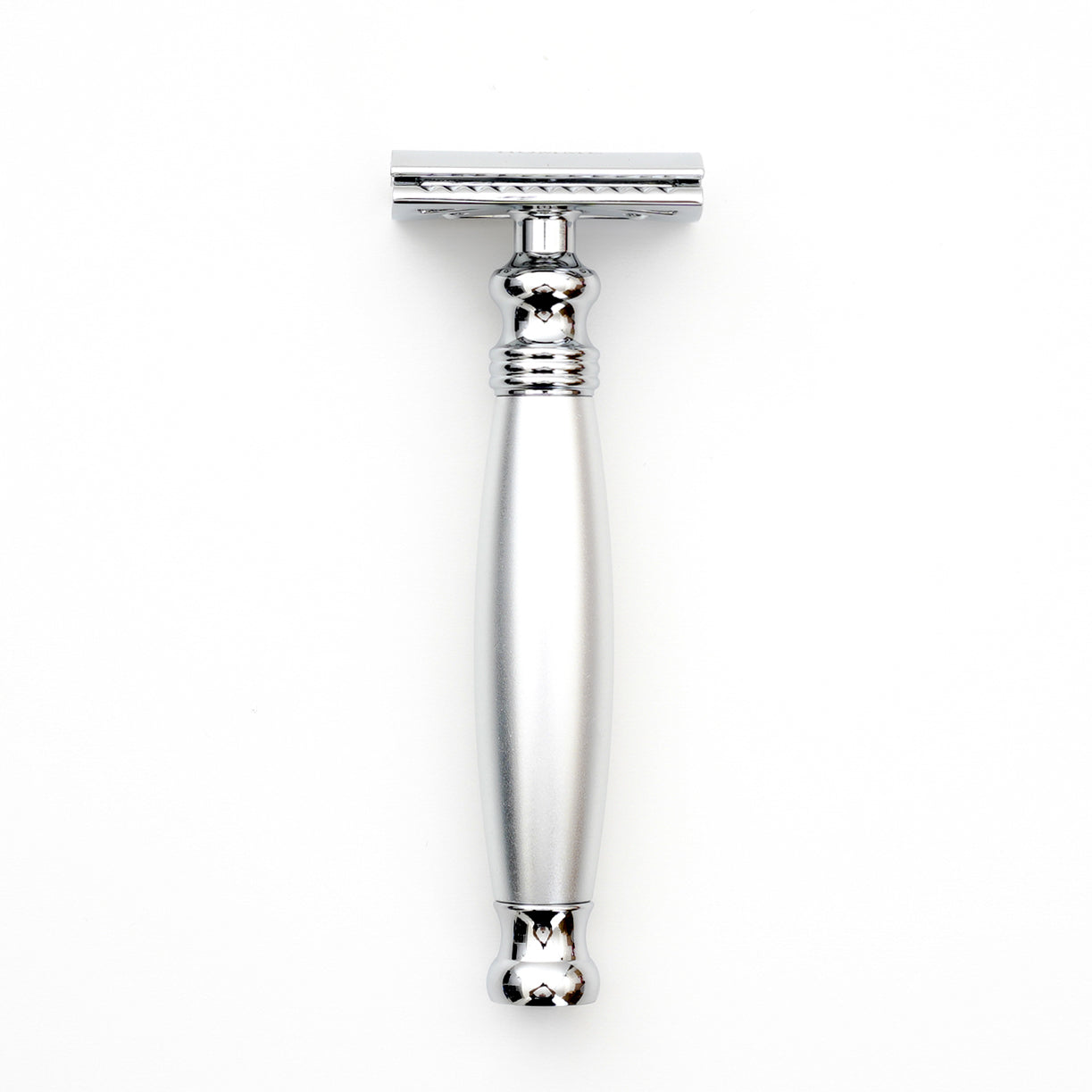 FREED DOUBLE EDGE SAFETY RAZOR SINGLE HANDLE WITH A BOX OF 10 BLADE - SILVER