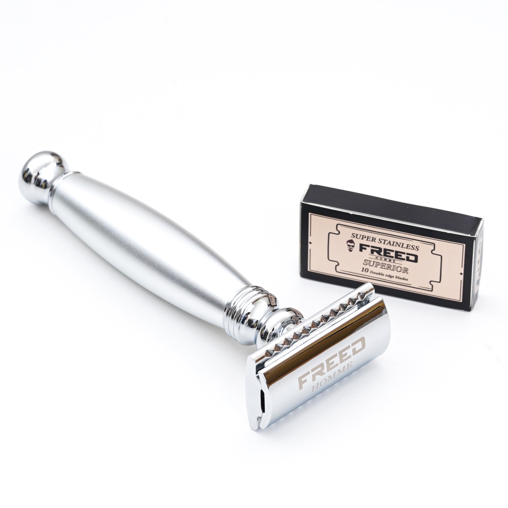 FREED DOUBLE EDGE SAFETY RAZOR SINGLE HANDLE WITH A BOX OF 10 BLADE - SILVER