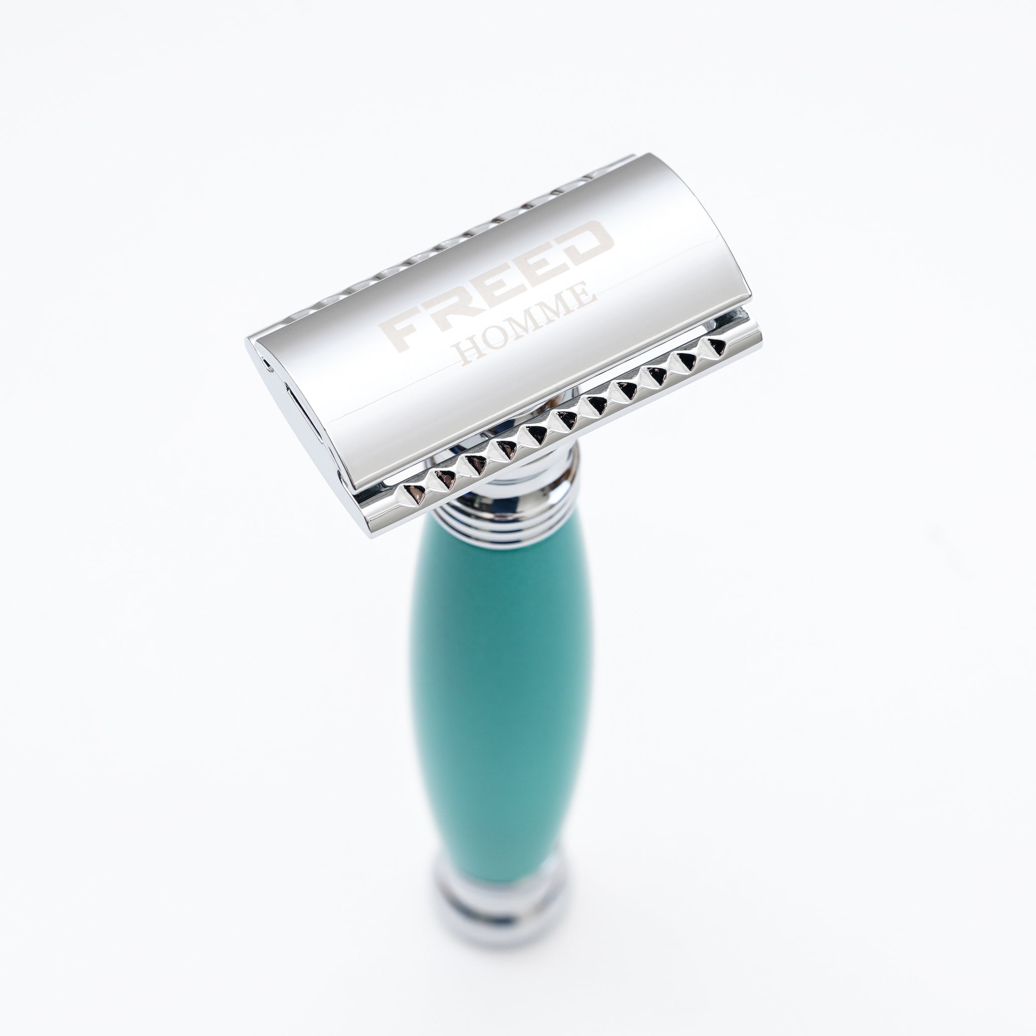 FREED DOUBLE EDGE SAFETY RAZOR SINGLE HANDLE WITH A BOX OF 10 BLADE - GREEN LAKE