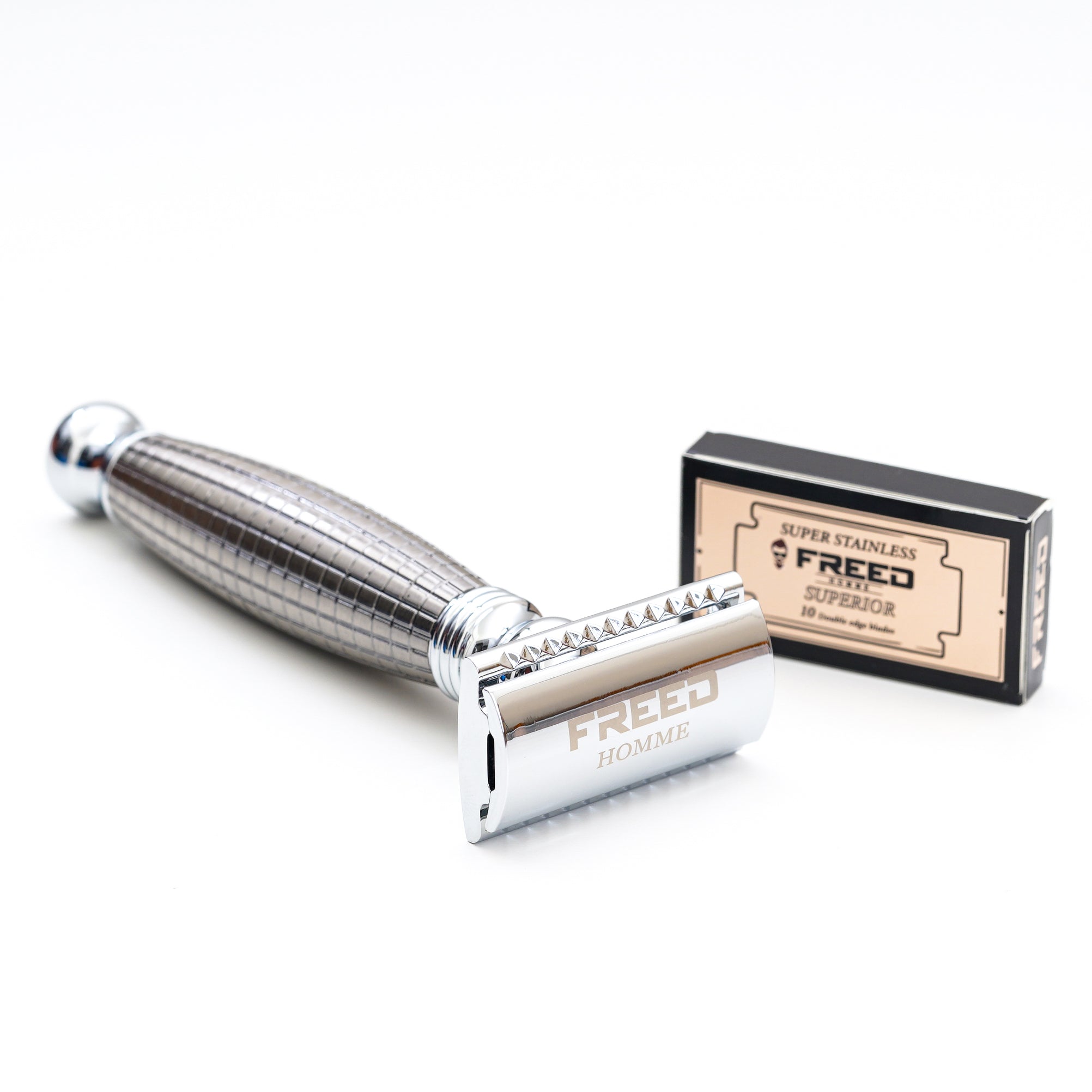 FREED Grenade Style Double Edge Safety Razor with a box of 10 blades