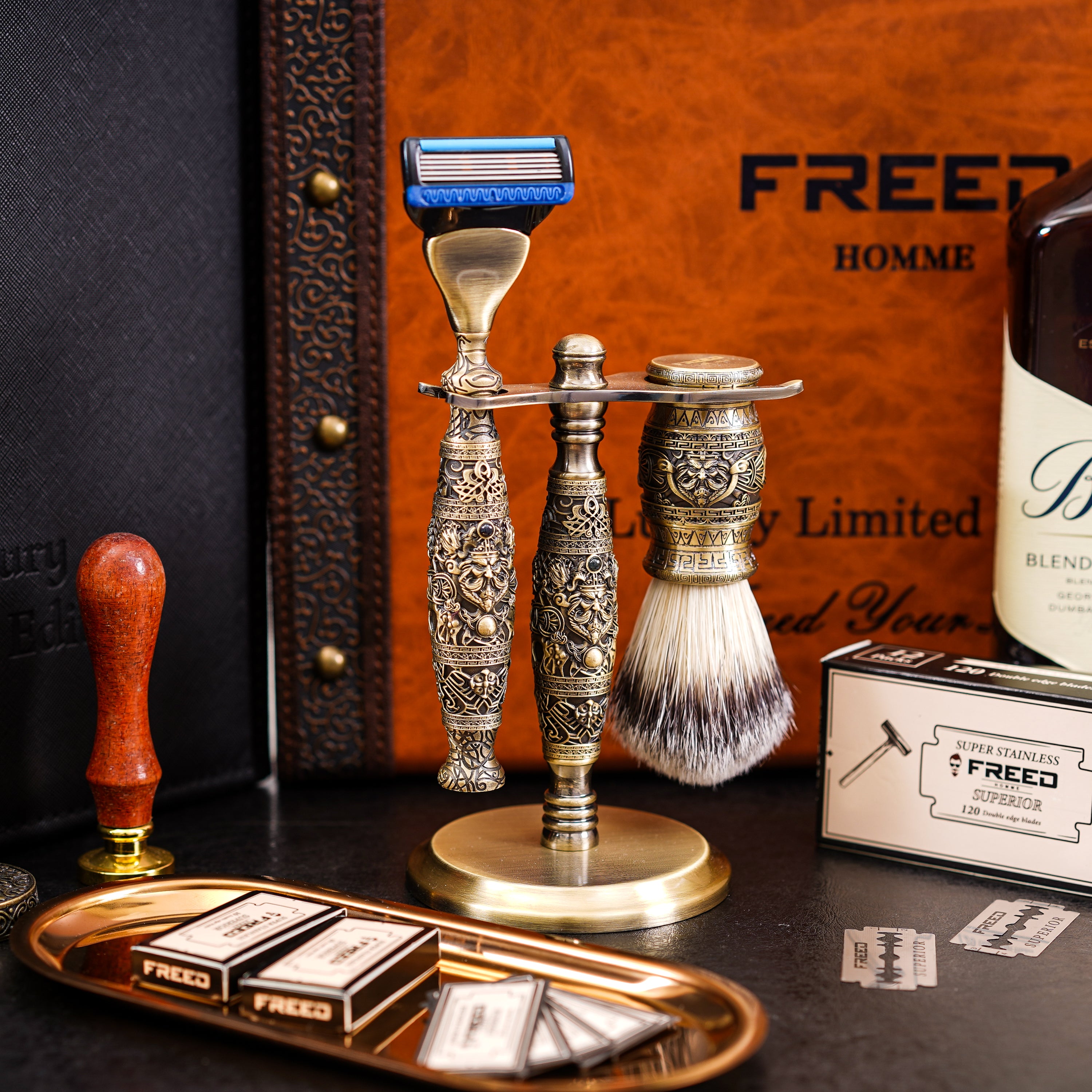 FREED Odin：5-blade safety razor,The Ultimate Tool with a Unique Design,Exquisite Engravings with Natural Blue Sapphires,Perfectly engraved handle using etching techniquehandle for the Best Grip.the pinnacle of craftsmanship,men gift set