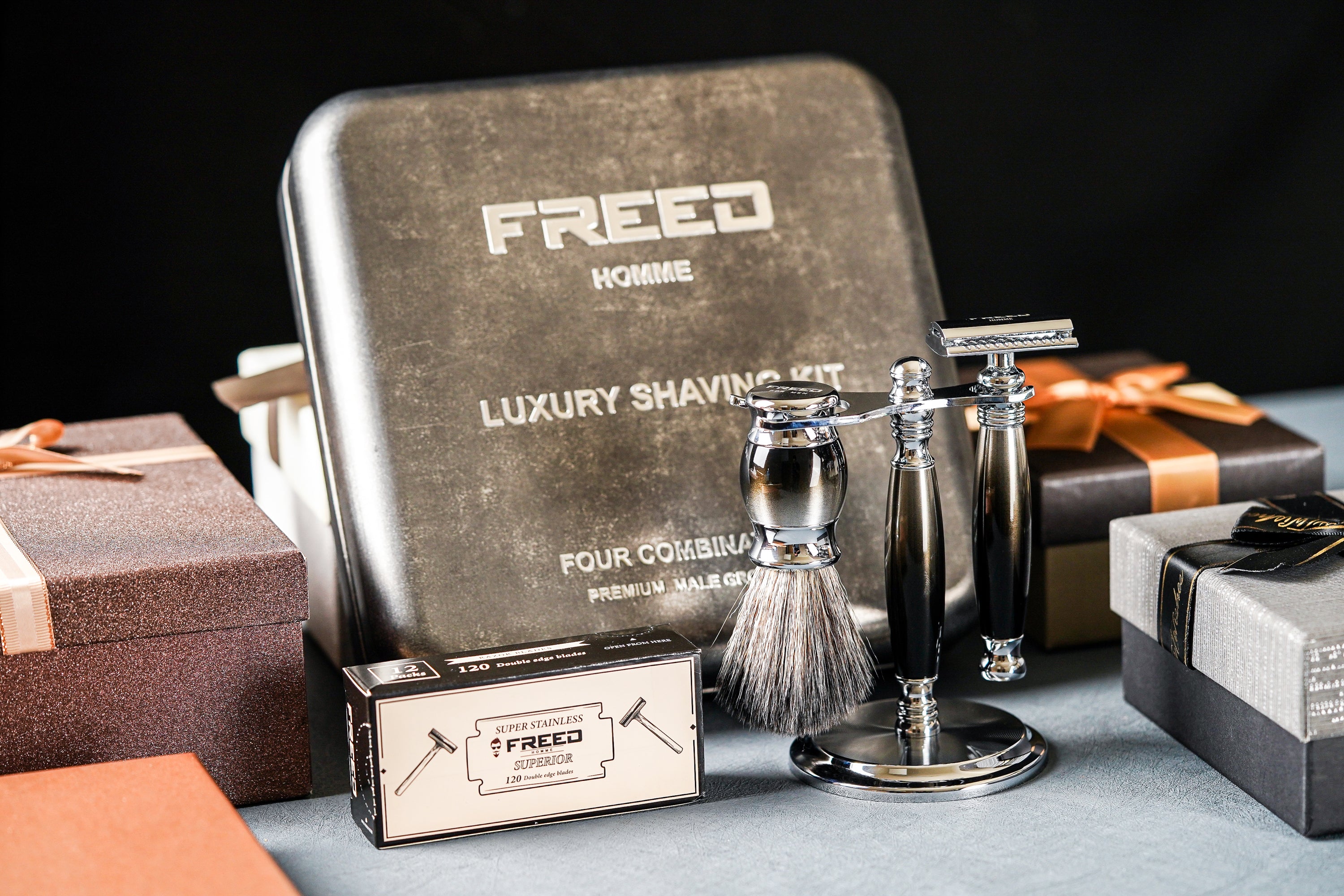 FREED LUXURY FOUR-PIECE SHAVING SET FOR MEN - HADES