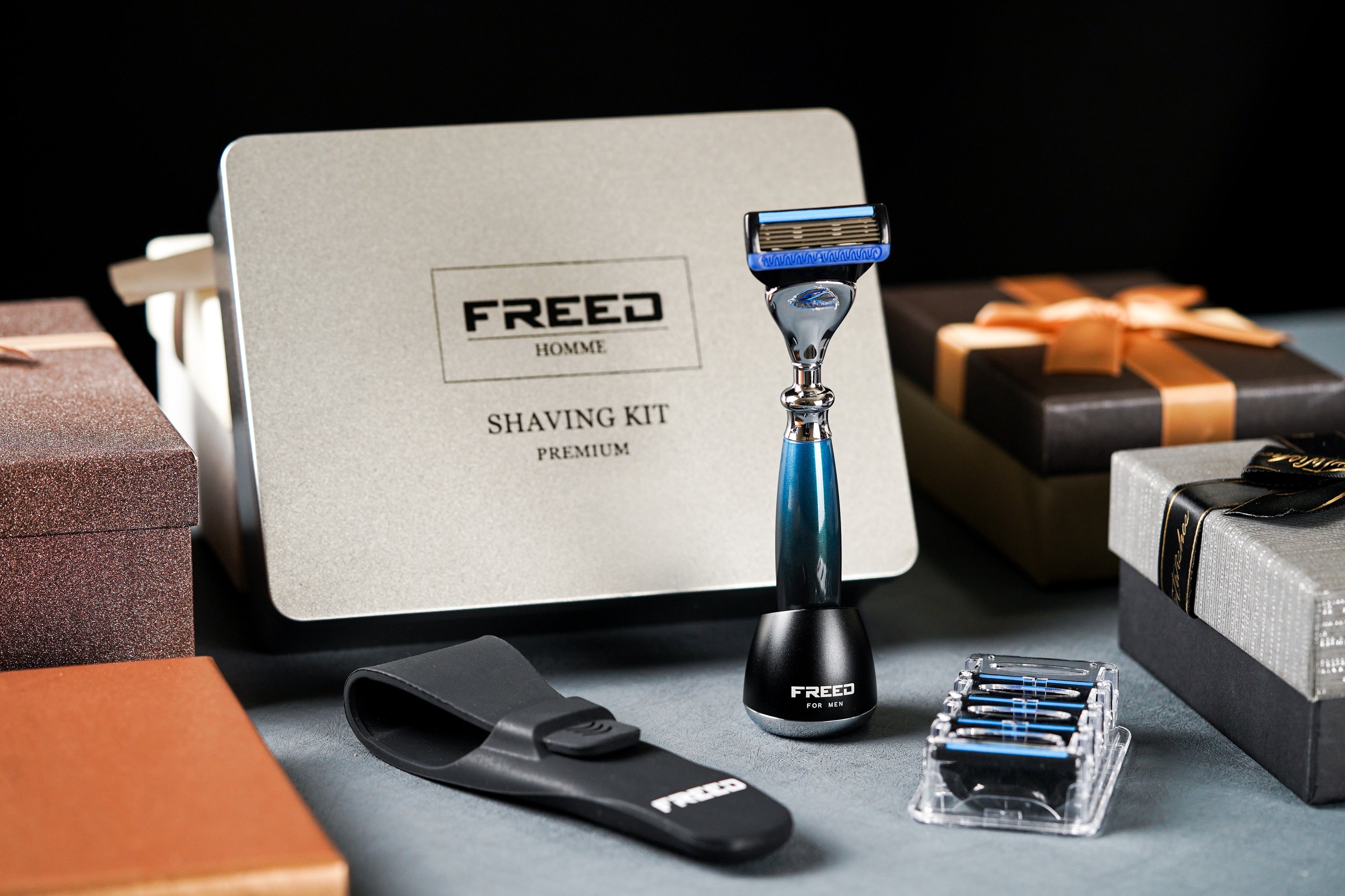 FREED TRAVEL FOUR-PIECE SAFETY RAZOR GIFT SET - galaxy Blue