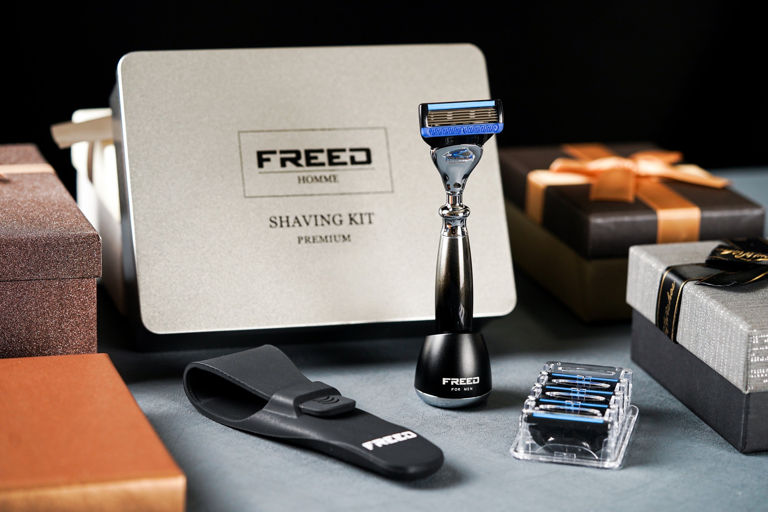 FREED TRAVEL FOUR-PIECE SAFETY RAZOR GIFT SET - HADES