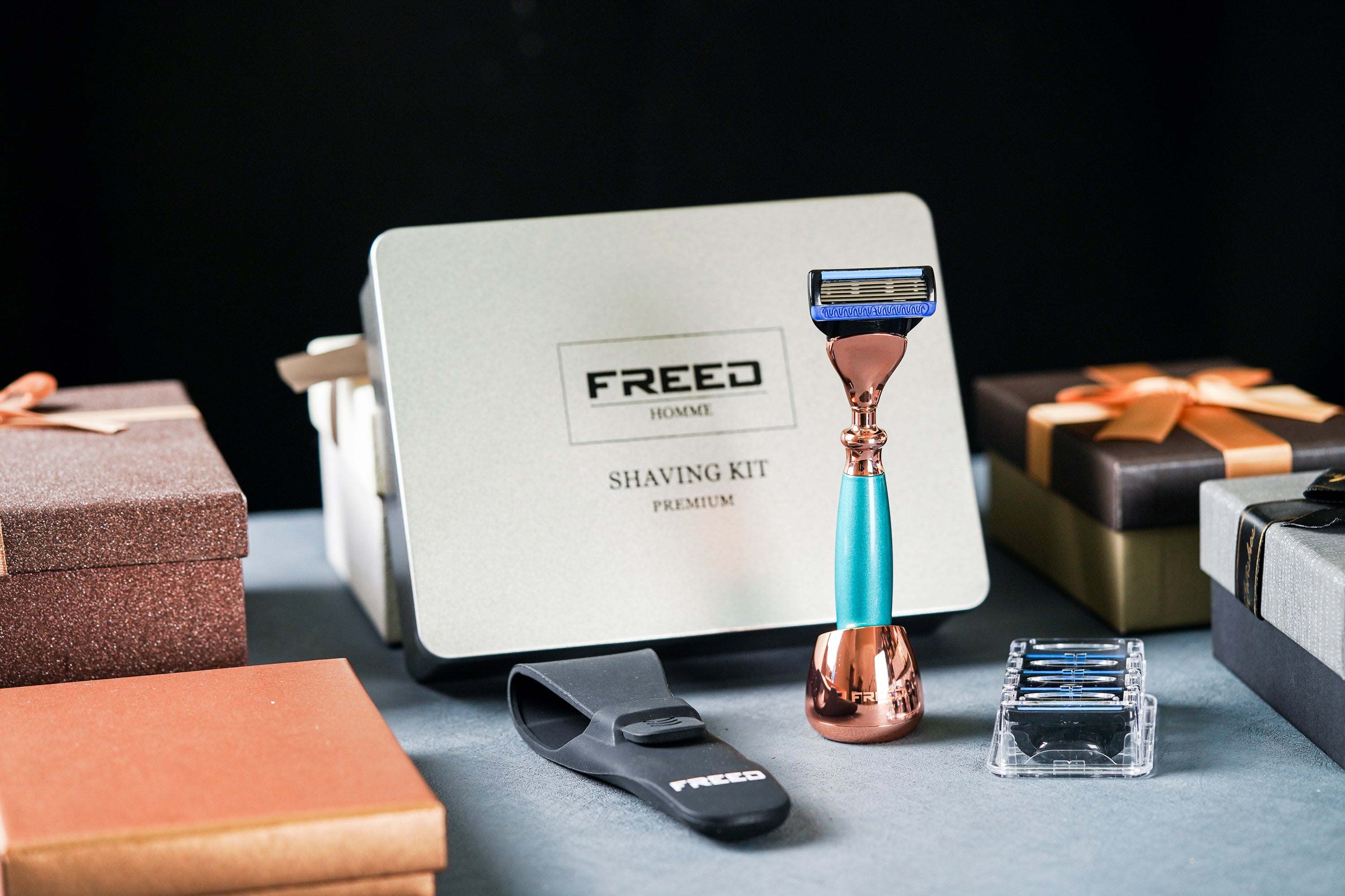 FREED ROSE GOLD Five-Blade Safety Razor Four Pieces Travel Set - Lake Green