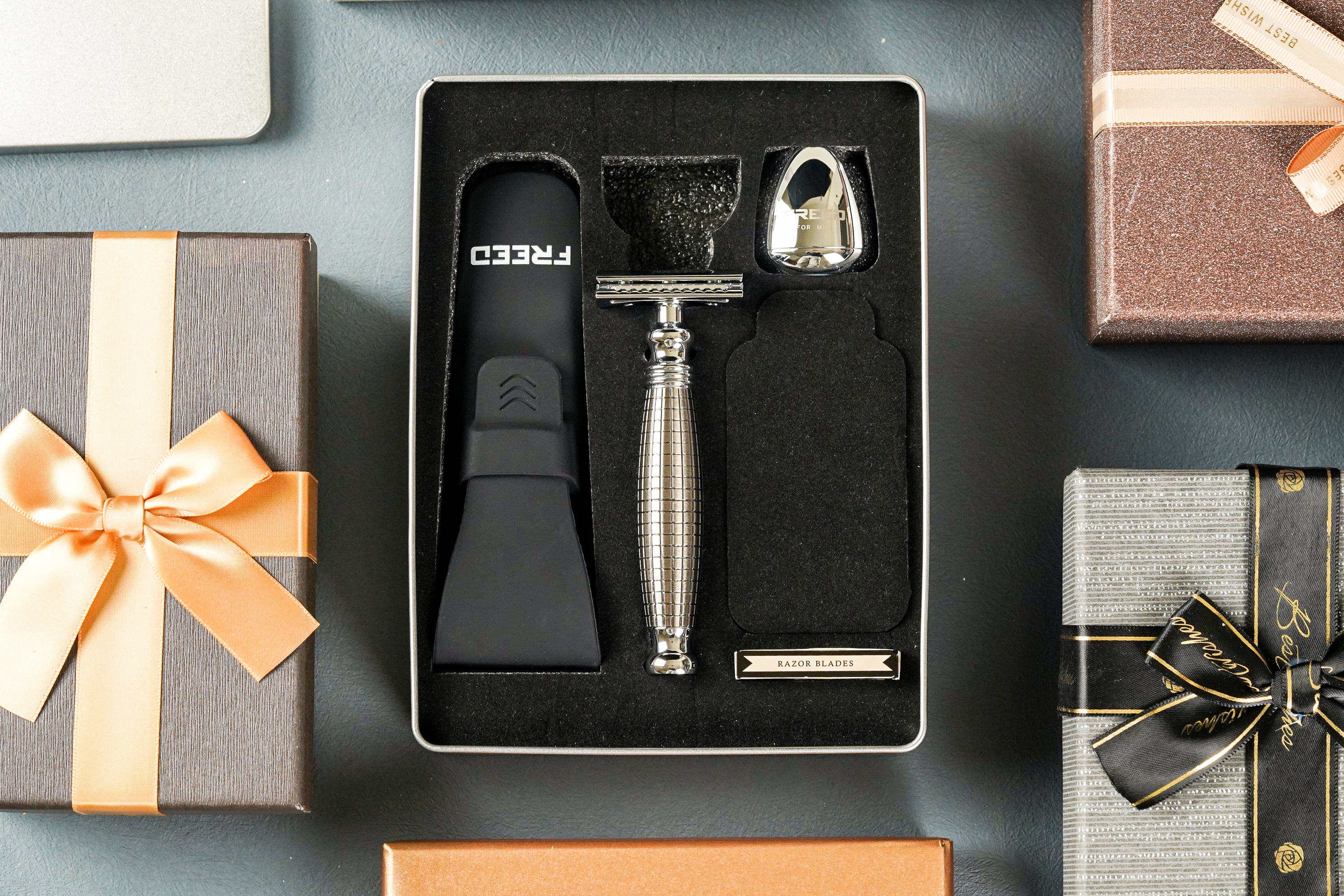 FREED TRAVEL FOUR-PIECE SAFETY RAZOR GIFT SET - relief grenade style